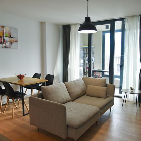 Sunlit Elegance Escape Apartment Varna ภายนอก รูปภาพ