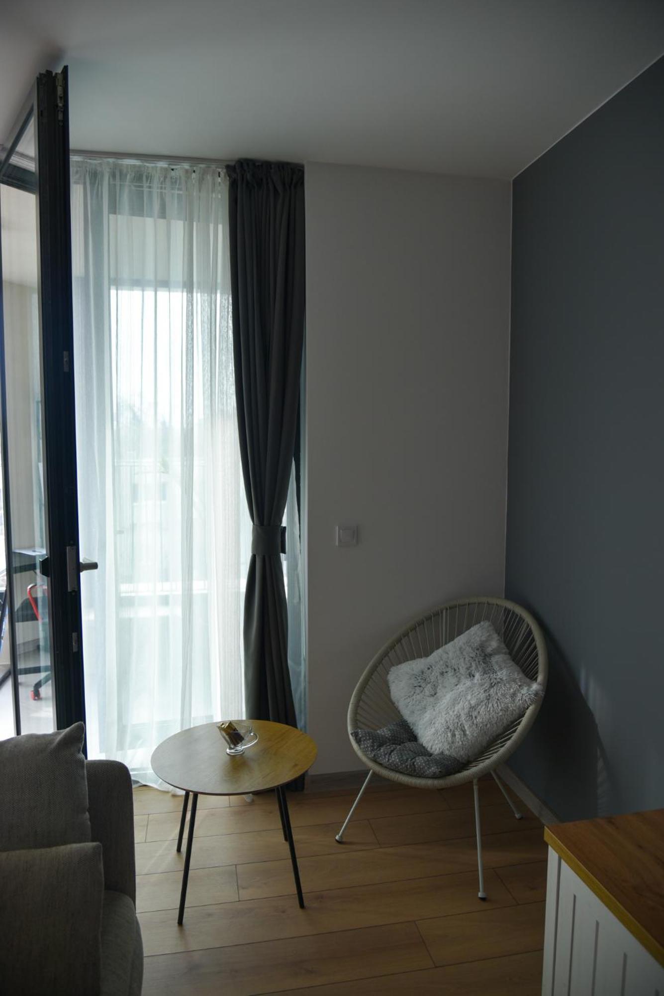 Sunlit Elegance Escape Apartment Varna ภายนอก รูปภาพ