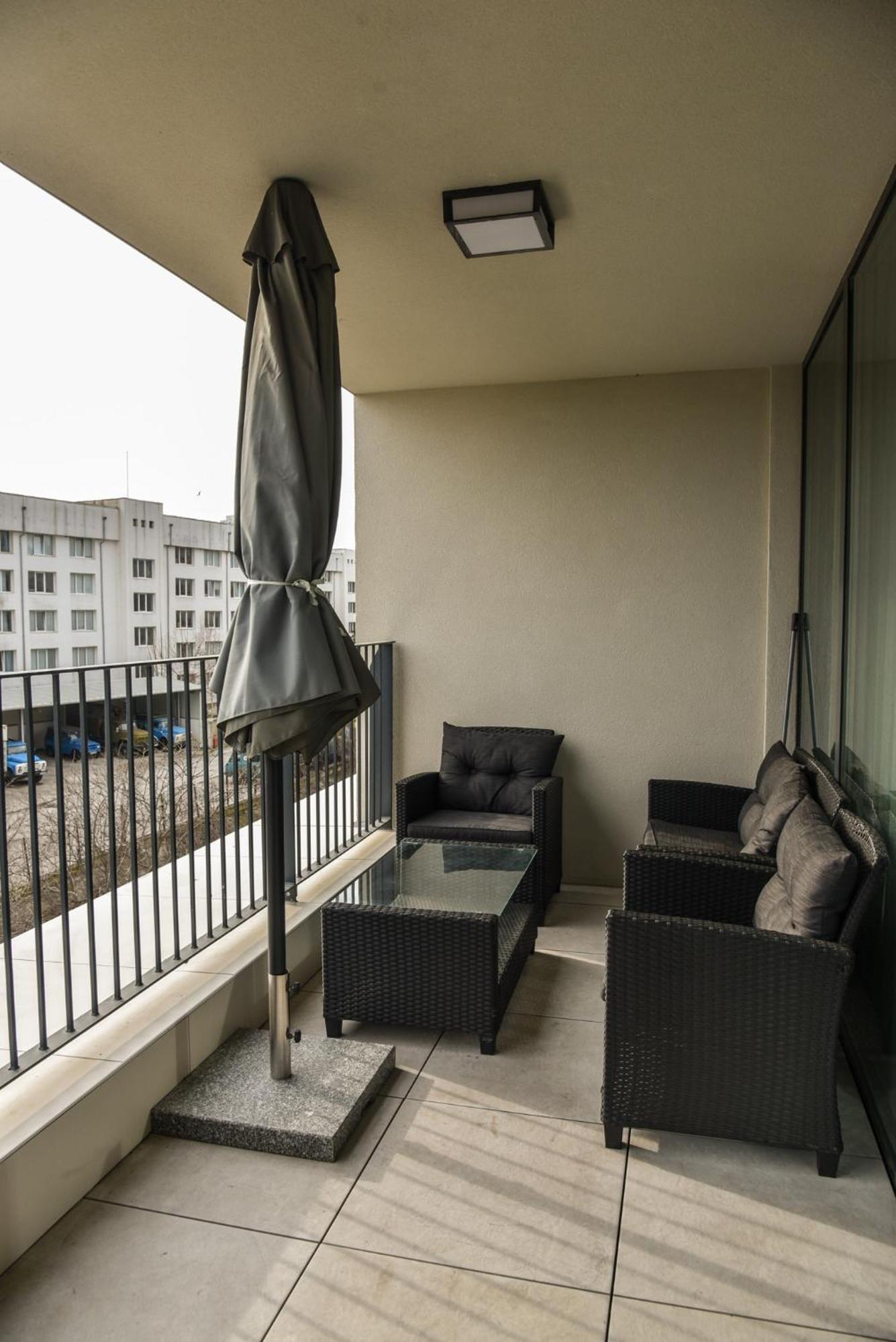 Sunlit Elegance Escape Apartment Varna ภายนอก รูปภาพ